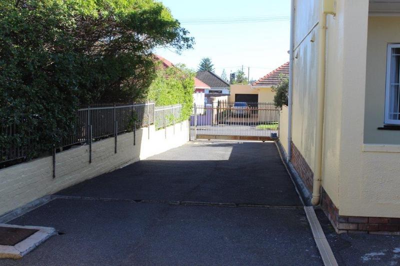 2 Bedroom Property for Sale in Fish Hoek Western Cape